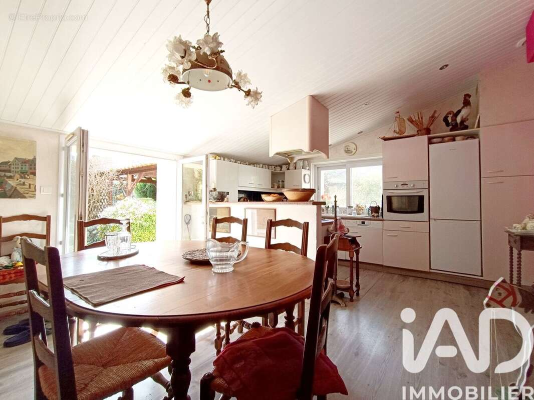 Photo 8 - Maison à TALMONT-SAINT-HILAIRE