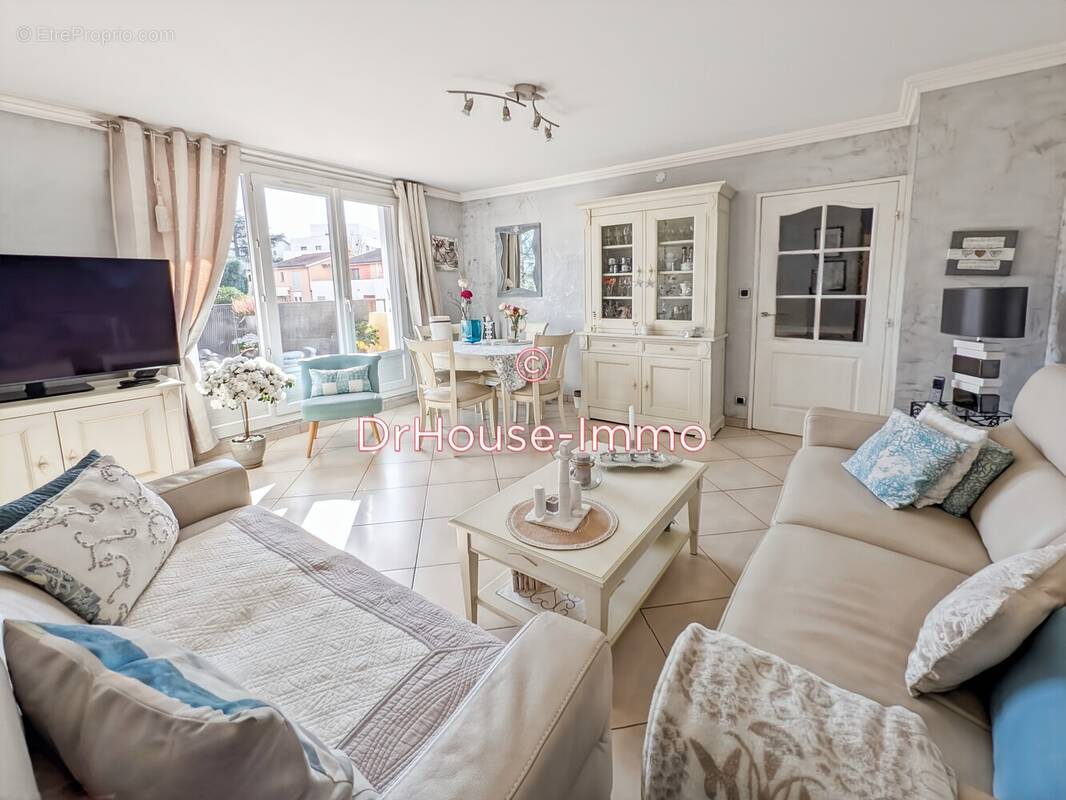 Appartement à LYON-5E