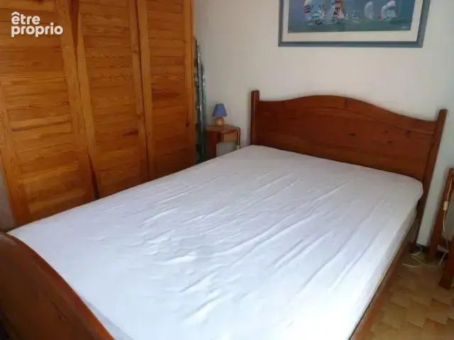 A vendre - gruissan - secteur calme - proche village et capitainerie - appartement 2 chambres  - vue port - photo 5