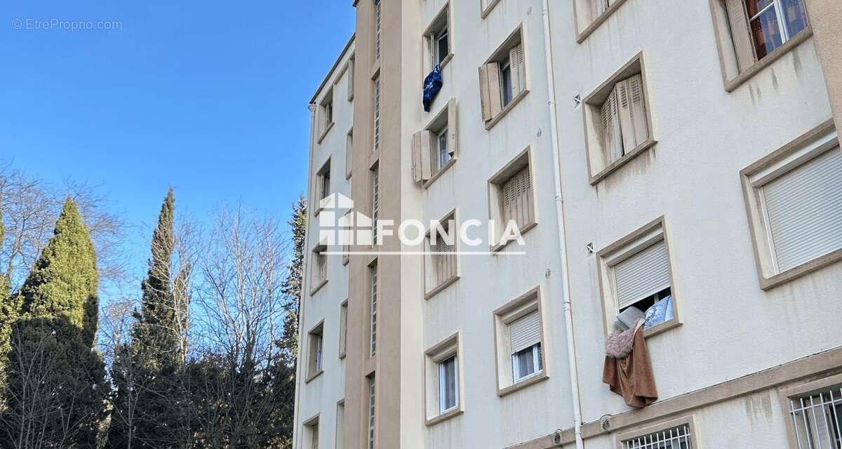 Appartement à MARSEILLE-14E