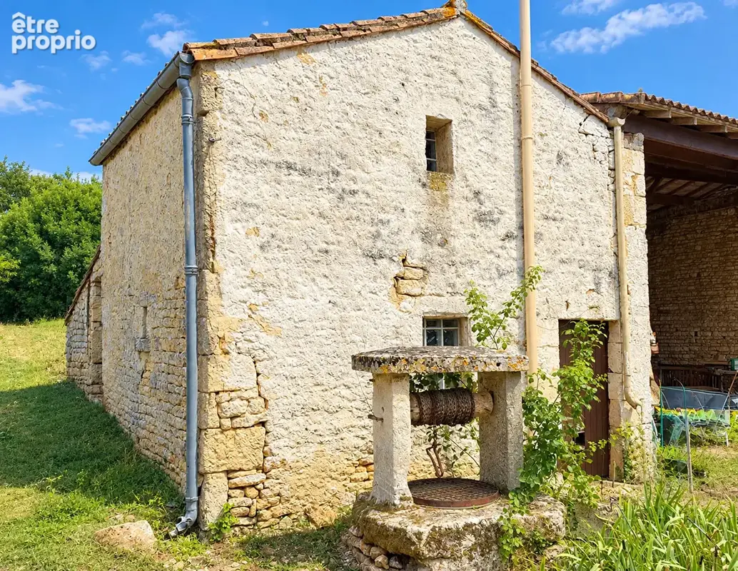 Charmante maison de village rénovée de 4 chambres avec dépendances, terrasse et jardin - photo 13