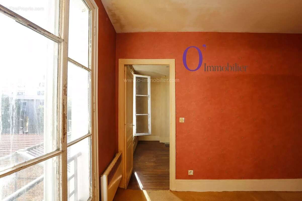 Appartement à PARIS-11E