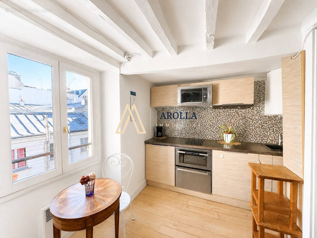 Appartement à PARIS-9E