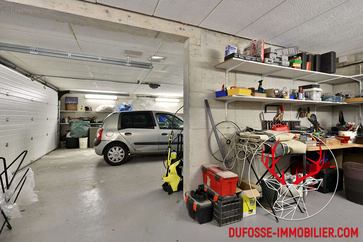 Maison à CHARBONNIERES-LES-BAINS