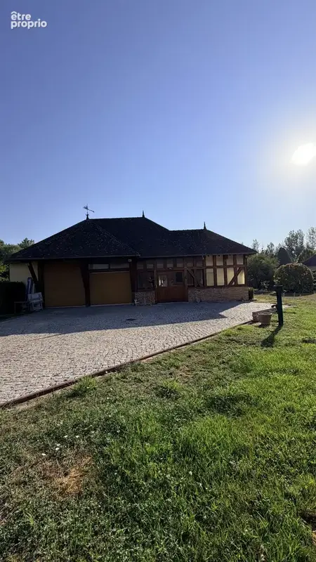 Achat St Lye proche Troyes maison 307m2  une dépendance 100 m2 jardin arboré 4135 m2 - photo 4