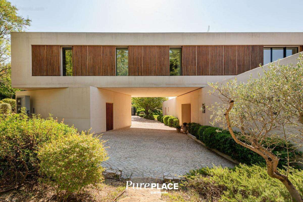 Aix-en-Provence – Une signature architecturale face à l'un des plus beaux panoramas de Provence - photo 4