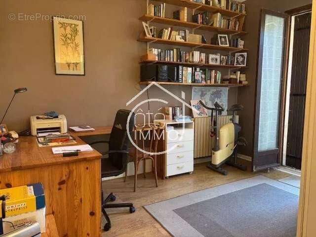 Maison à SAINT-PIERRE-D'EYRAUD