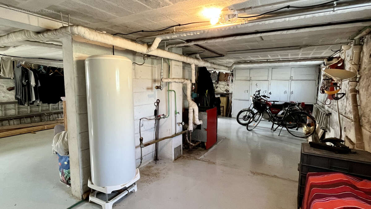 Maison à BETON-BAZOCHES