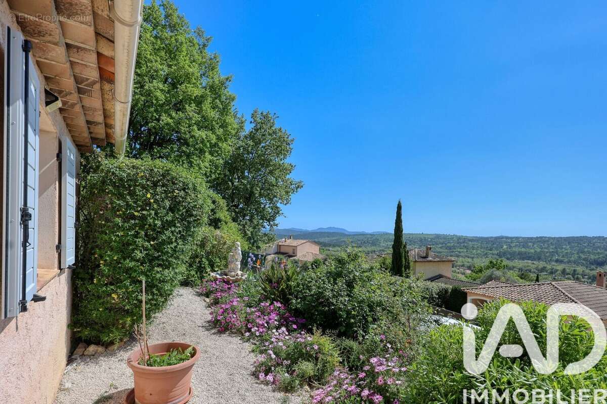 Photo 2 - Maison à TOURRETTES
