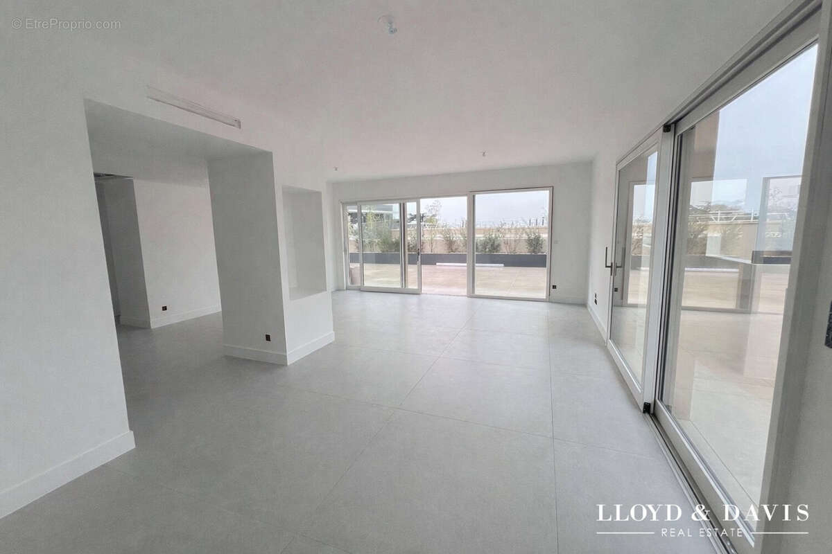 Appartement à CASTELNAU-LE-LEZ