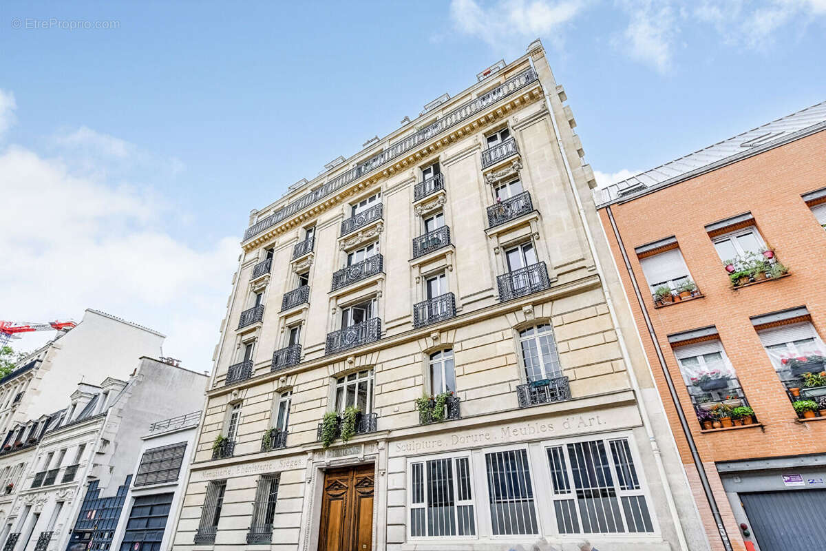 Appartement à PARIS-11E