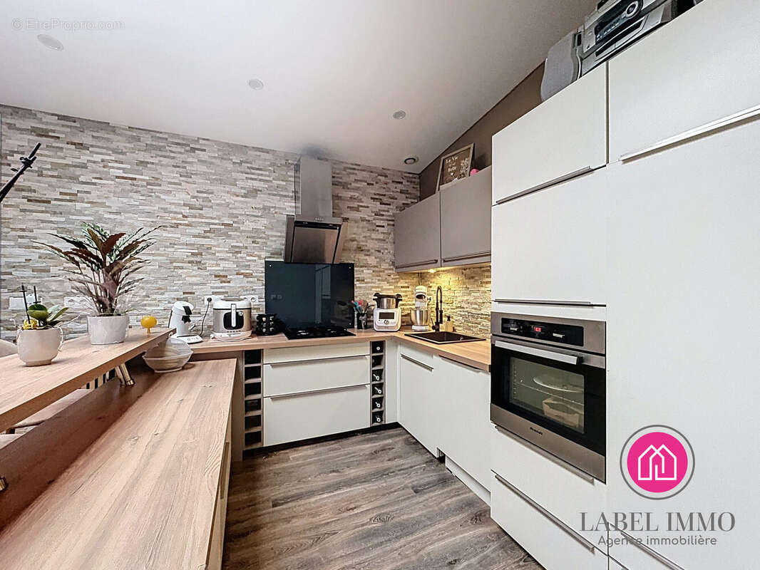 Maison à VIEUX-CONDE