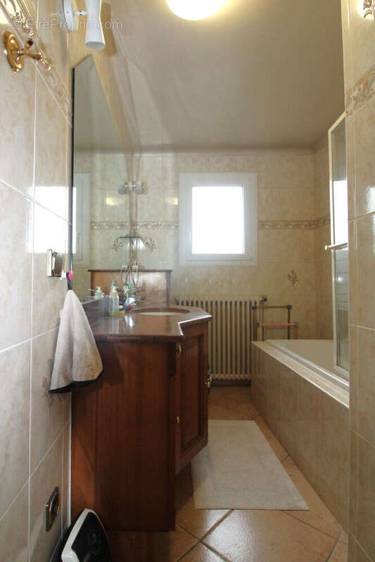 Maison à CHALON-SUR-SAONE