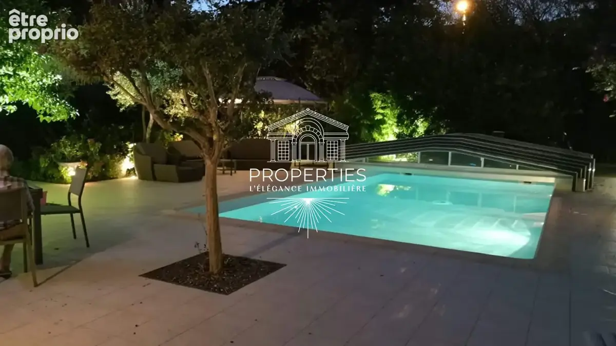 Bormes - le pin - maison de plain-pied - 100m² - 3 chambres - piscine - garage - photo 9