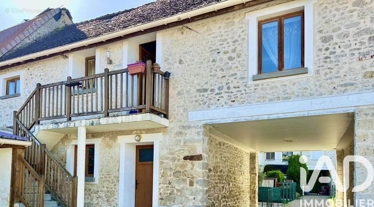 Photo 2 - Maison à EGREVILLE