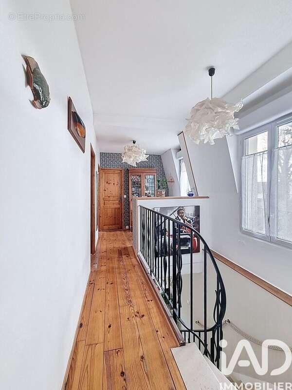 Photo 6 - Maison à BRIE-COMTE-ROBERT