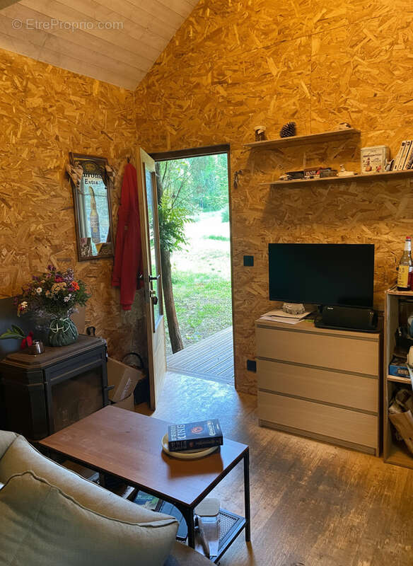 Maison à VEYRINES-DE-VERGT