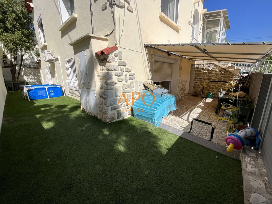 Appartement à MARSEILLE-15E