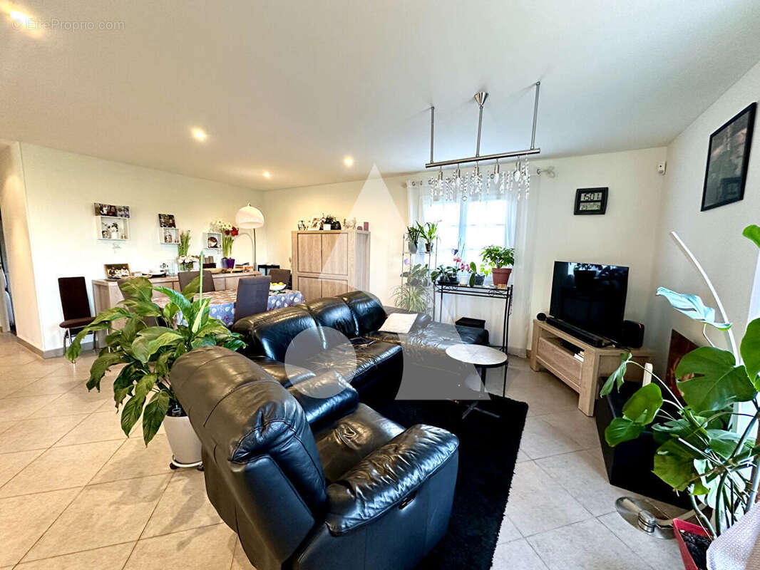 Maison à CONCHES-EN-OUCHE