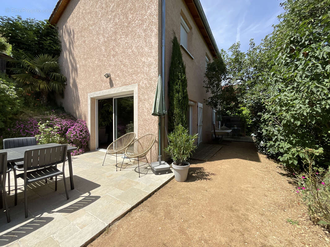 Maison à RONTALON