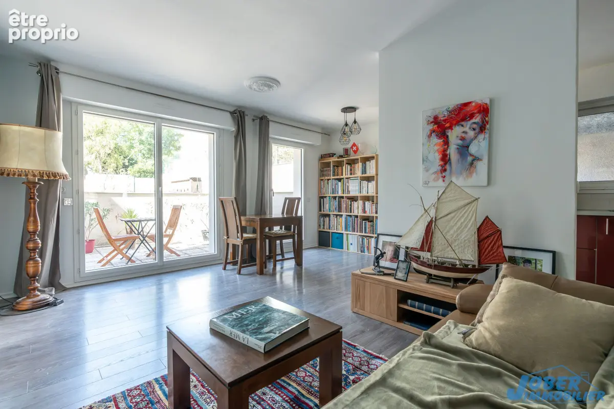 Appartement à NOGENT-SUR-MARNE