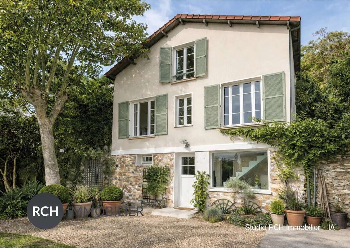 Maison à MONTFORT-L'AMAURY