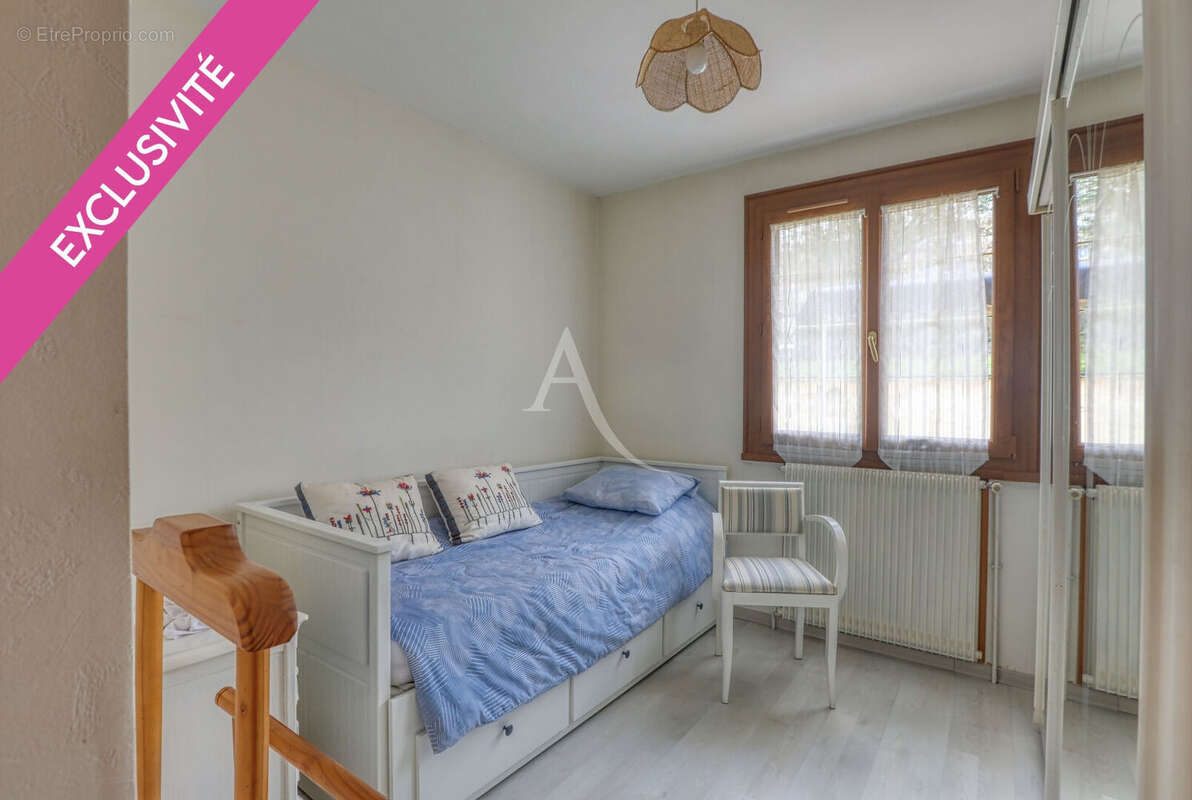 Maison à VAUX-SUR-SEINE