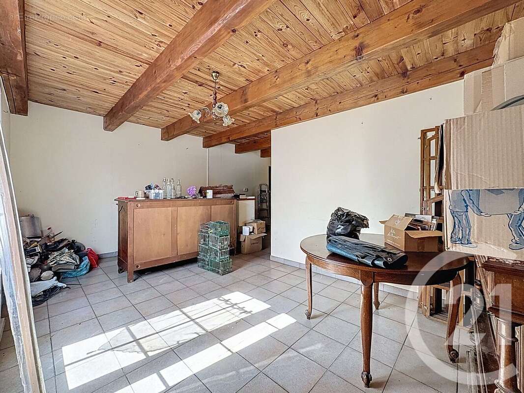 Maison 141 m² à Puyloubier  - photo 12