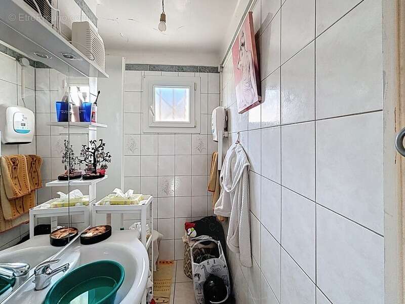 Appartement à MARSEILLE-12E