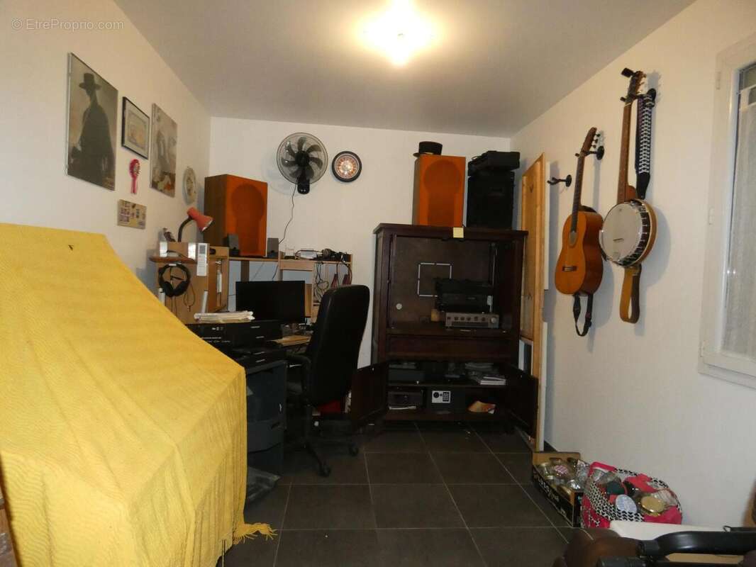 Photo 9 - Maison à ESCALES