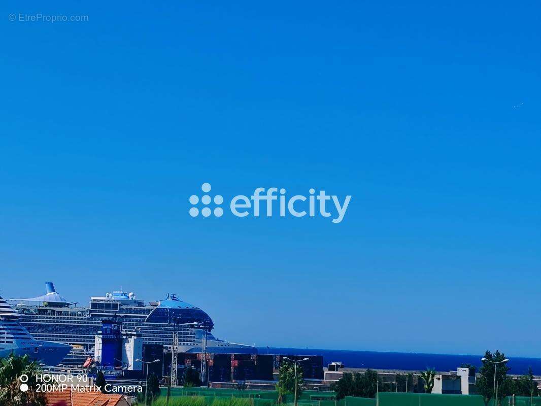 Appartement à MARSEILLE-16E