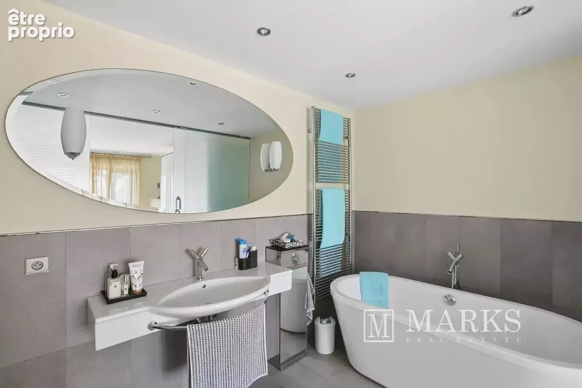Appartement 4 pièces traversant avec vue mer au cœur du village de Saint-Jean-Cap-Ferrat - photo 11
