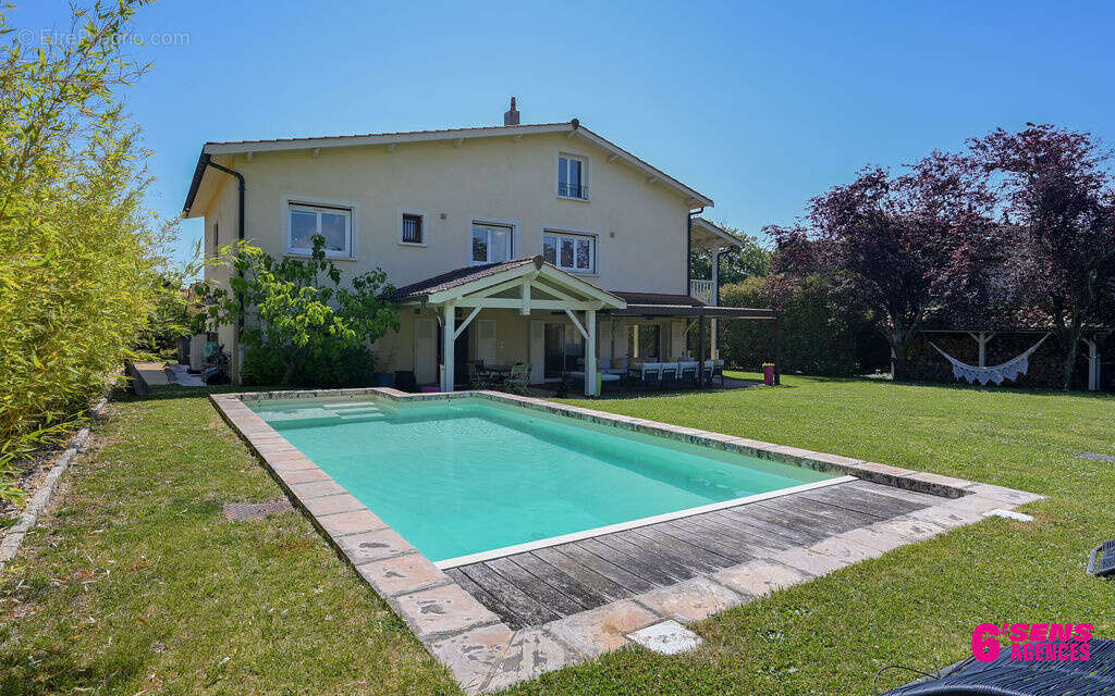 Maison à CHAPONOST