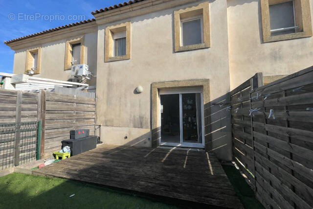 Maison à LEZIGNAN-CORBIERES