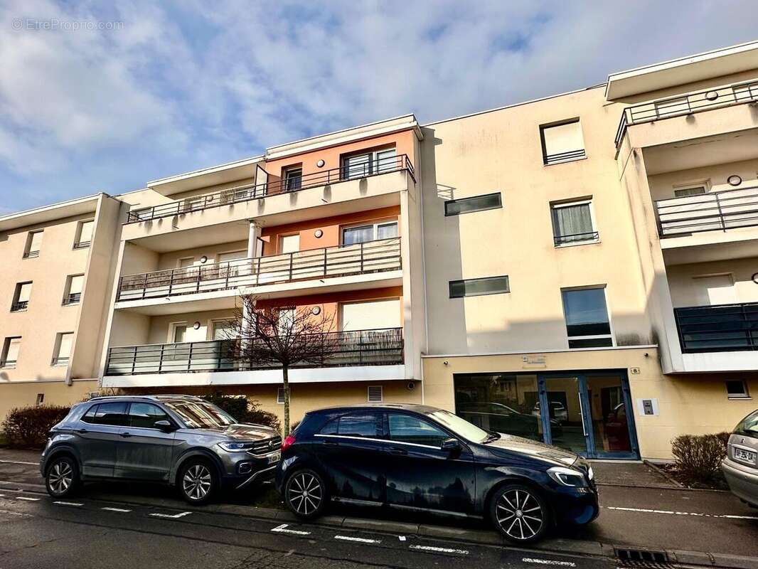 Photo 8 - Appartement à MAIZIERES-LES-METZ