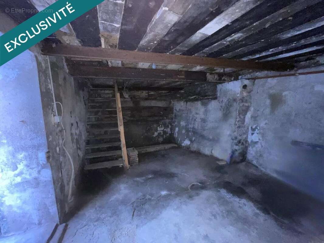 Maison 119 m² à Fraisans  - photo 8