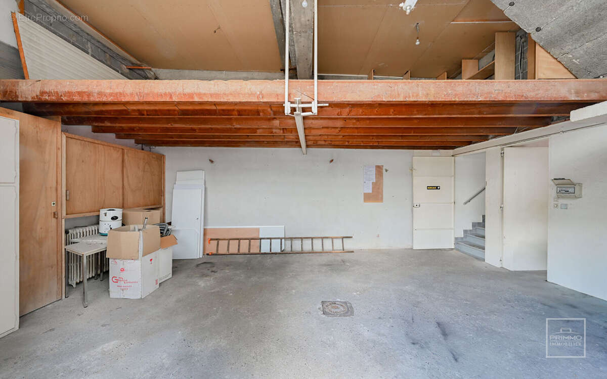 Maison à CHAMPAGNE-AU-MONT-D&#039;OR