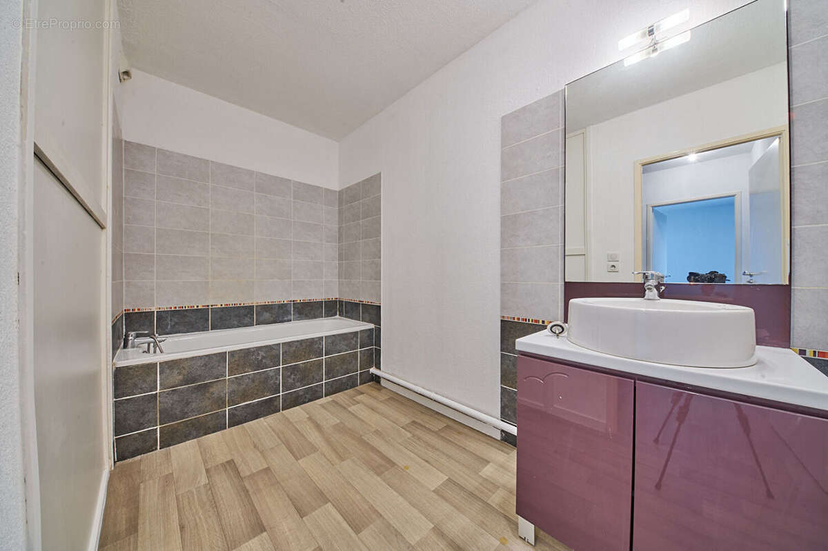 Appartement à CALUIRE-ET-CUIRE