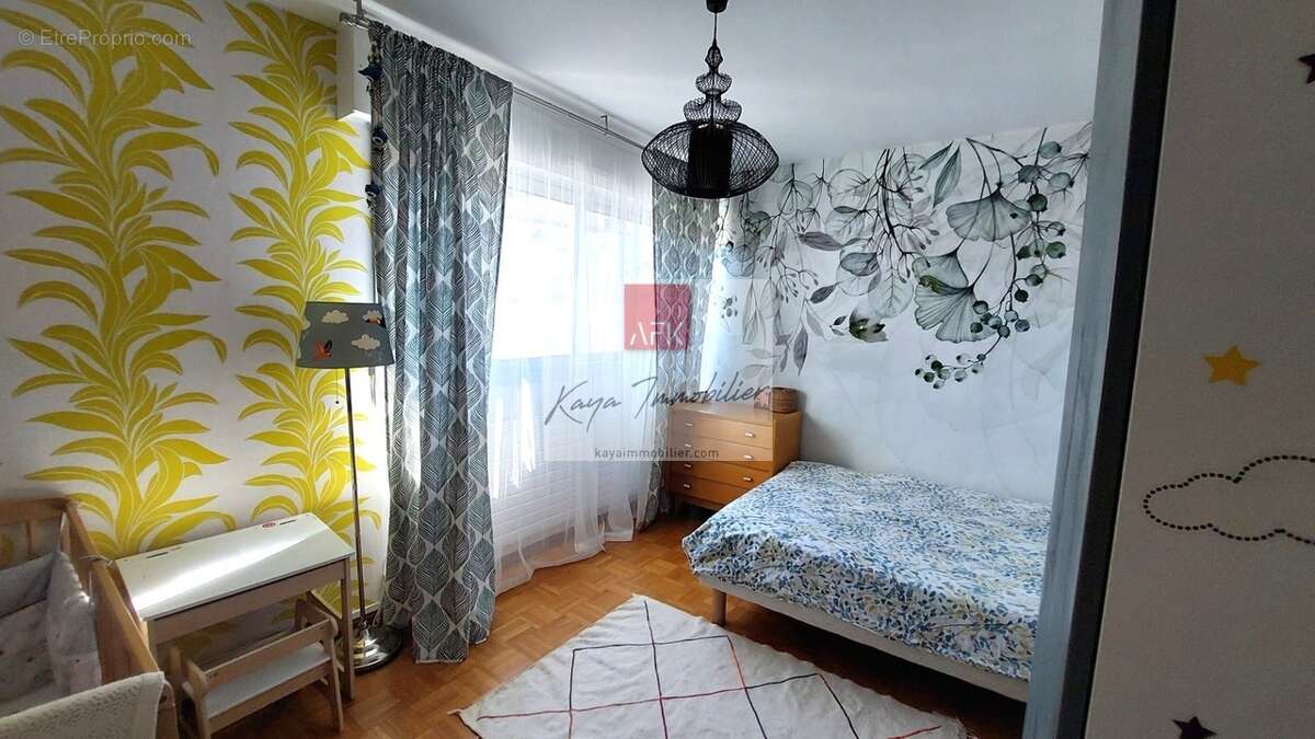 Appartement à AMBILLY