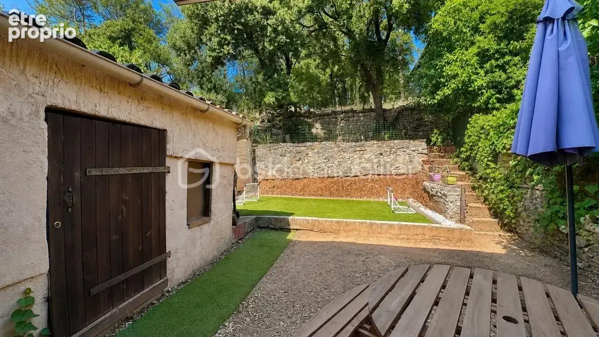 Achat Maison rénovée 72 m² – 3 chambres – Environnement calme à Carcès - photo 2