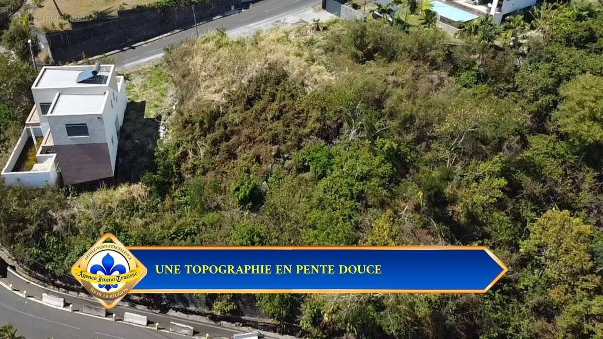 Terrain à SAINT-DENIS