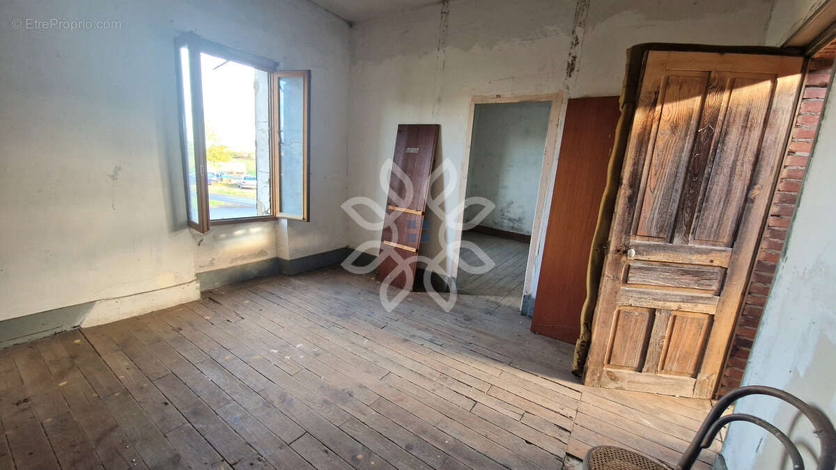 Maison à VERGONGHEON