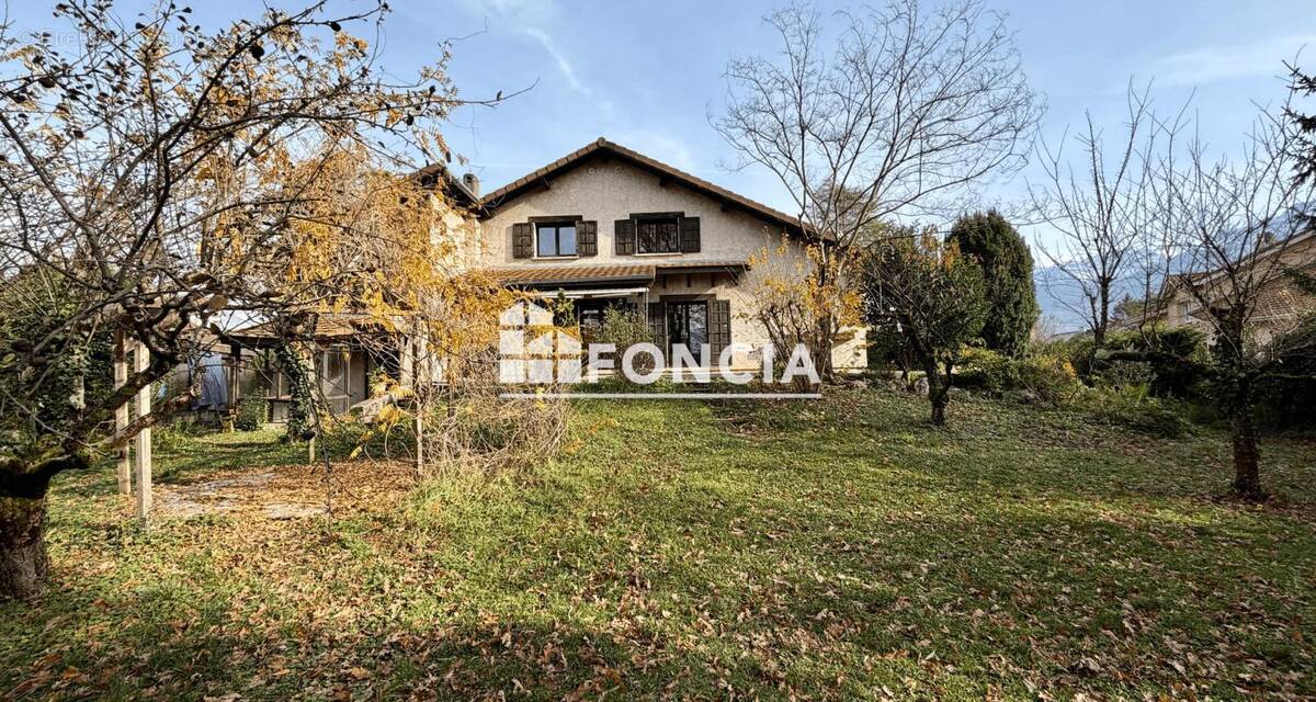 Maison à MONTBONNOT-SAINT-MARTIN