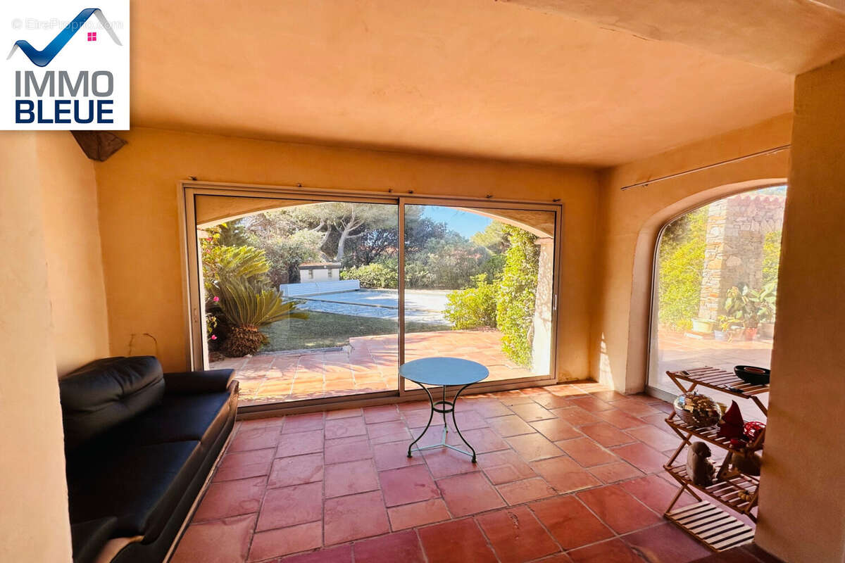 Maison à SAUSSET-LES-PINS