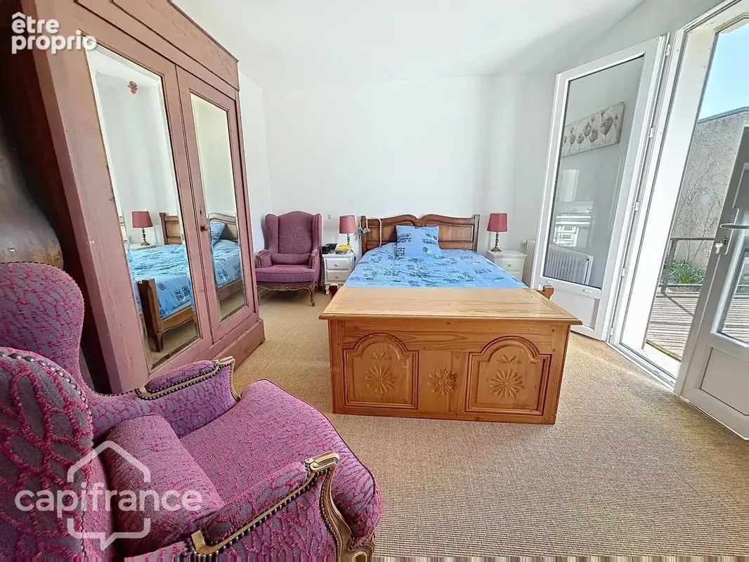 Dpt Deux Sèvres (79), à vendre THOUARS maison P7 de 196 m² - Terrain de 475,00 m² - photo 6