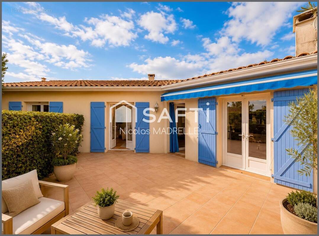Photo 1 - Maison à IZON