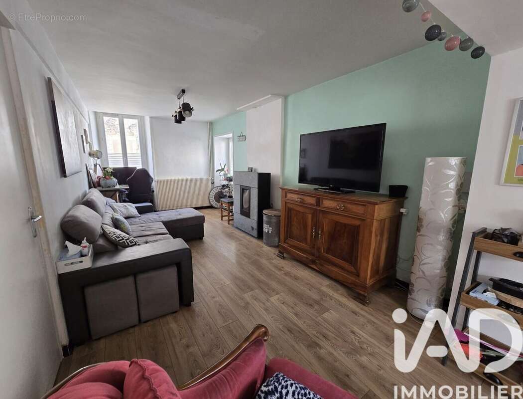 Maison 117 m² à Chalonnes-Sur-Loire  - photo 3