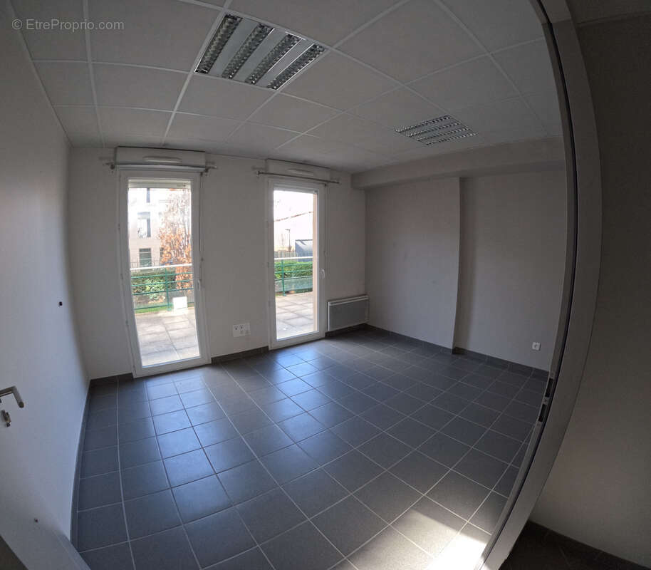 Commerce à CLERMONT-FERRAND