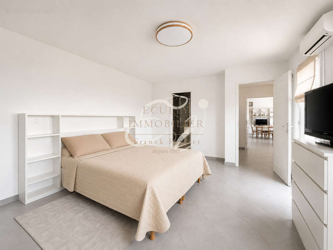 Appartement à NEUVILLE-SUR-SAONE
