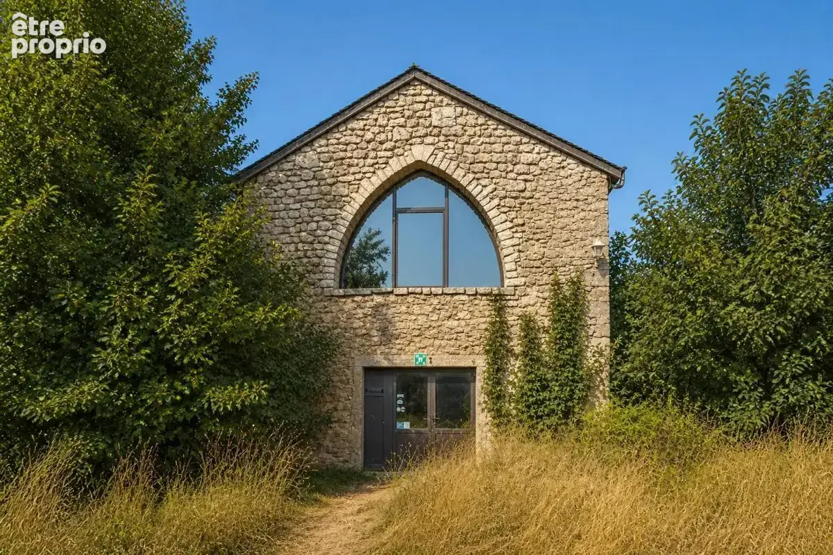 Maison de 11 pièces de 185 m² + 335 m2 de dépendance à La Tieule - photo 2